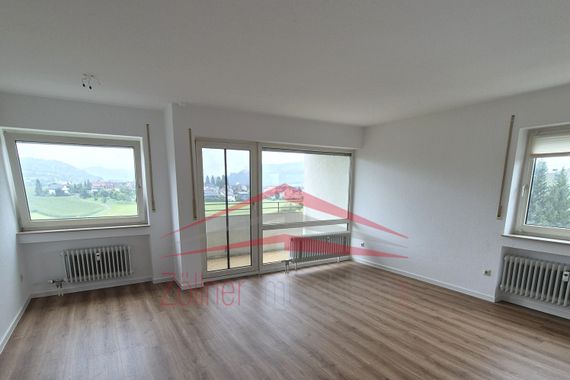 Helle 2-Zimmer-Wohnung mit toller Aussicht in die Natur