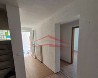 Flur EG Treppenhaus