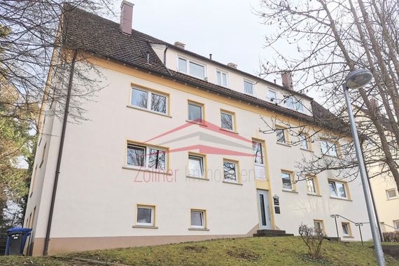3-Zimmer Wohnung mit Altbau-Charme in Top Lage