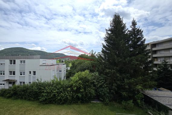 *ERSTBEZUG NACH SANIERUNG* Tolle 3 Zimmer-Etagenwohnung mit  2 Balkonen und Ausblick