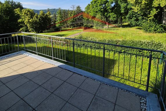 Tolle 3-Zimmerwohnung mit Aussicht auf das Mahnmal Schillerhöhe